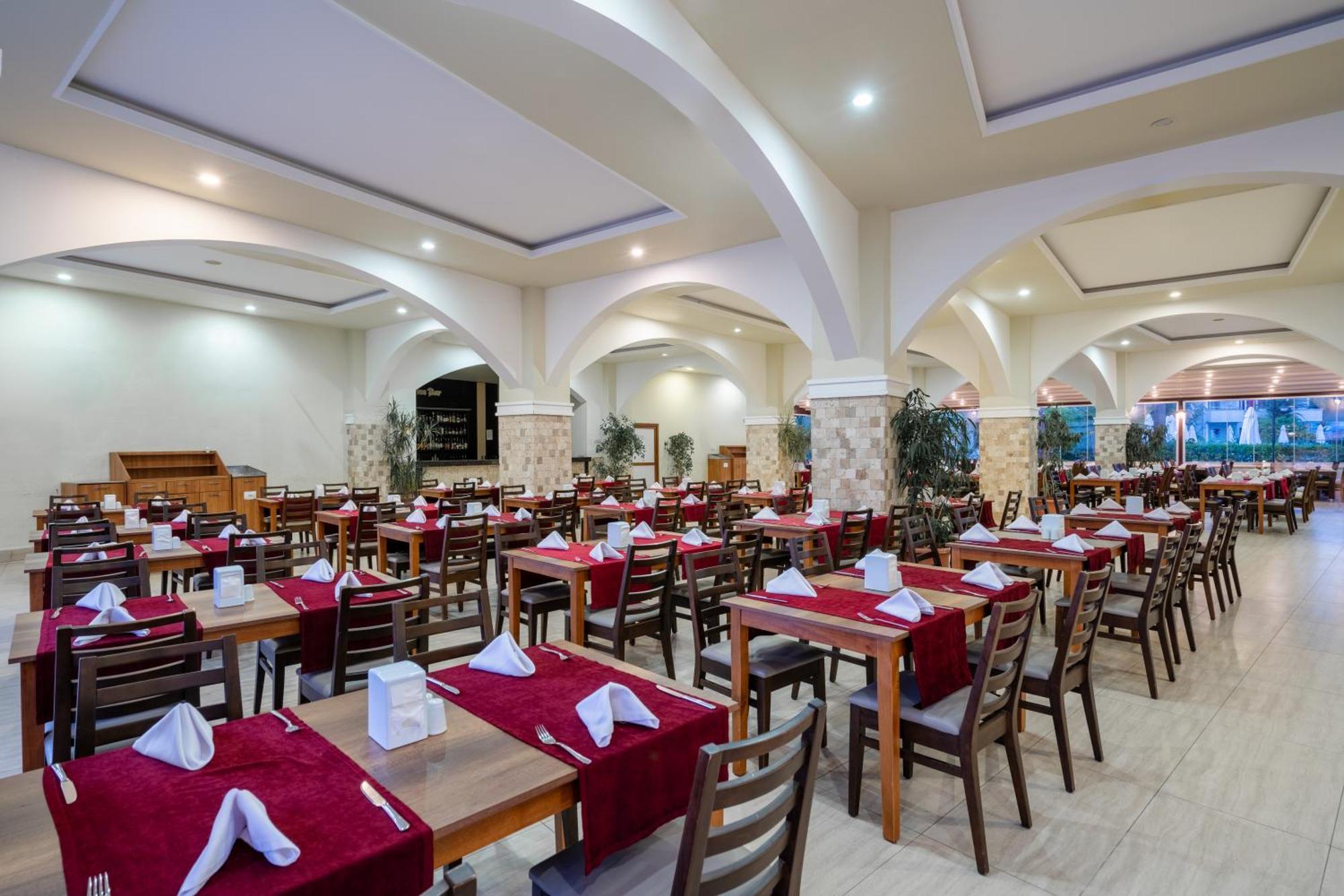 Sun Heaven Family & Spa Аланя Екстериор снимка