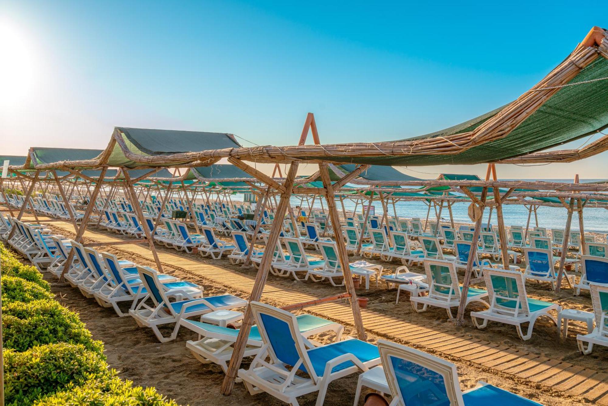 Sun Heaven Family & Spa Аланя Екстериор снимка